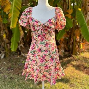 Floral lightweight feminine dress